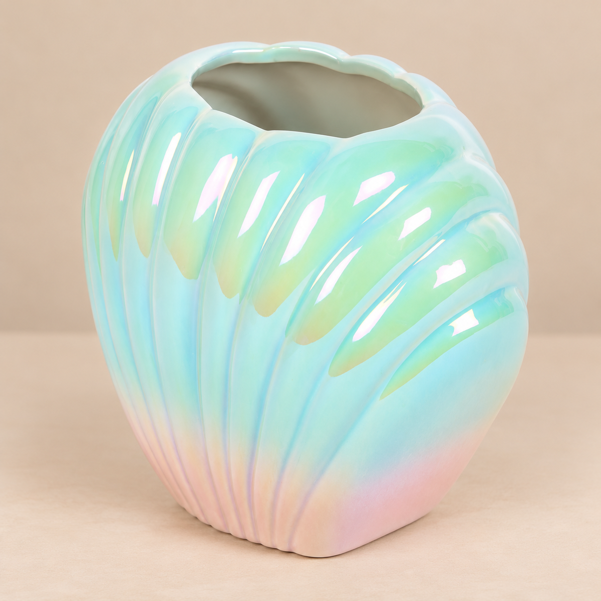 Shell Vase